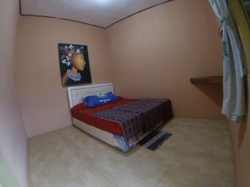Supersuck Hotel Maluk Екстериор снимка